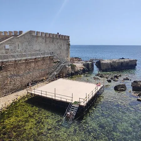 Ambrosia Ortigia Holiday home *